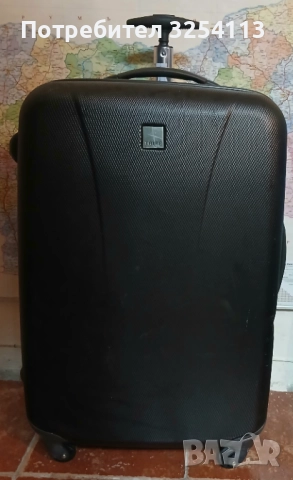 Куфар голям твърд 