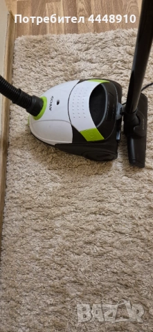 Продавам компактна прахосмукачка AYCO