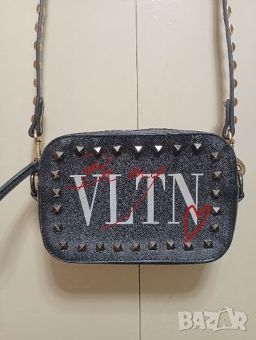 Дамска чанта VALENTINO. , снимка 3 - Чанти - 45963193