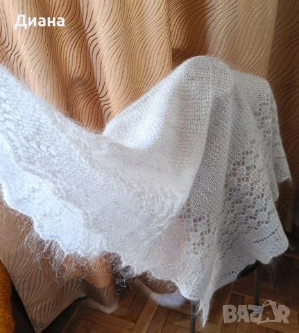 Дамски шалове-ръчно плетиво, снимка 4 - Шалове - 34685406