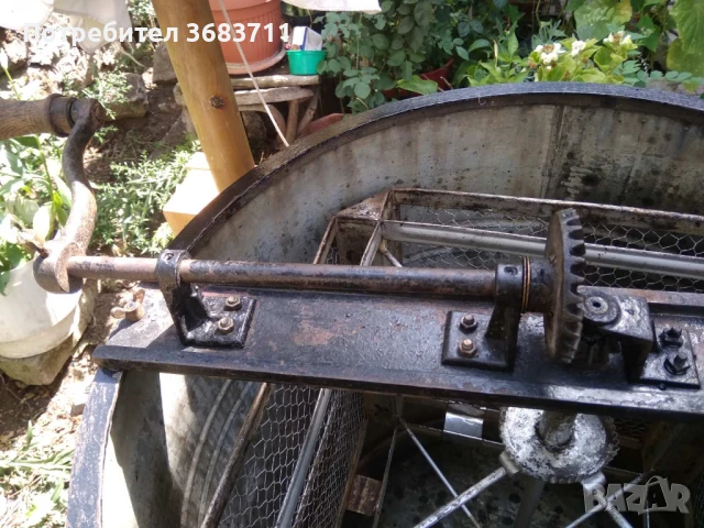 Центрофуга за мед, снимка 3 - За пчели - 51375291