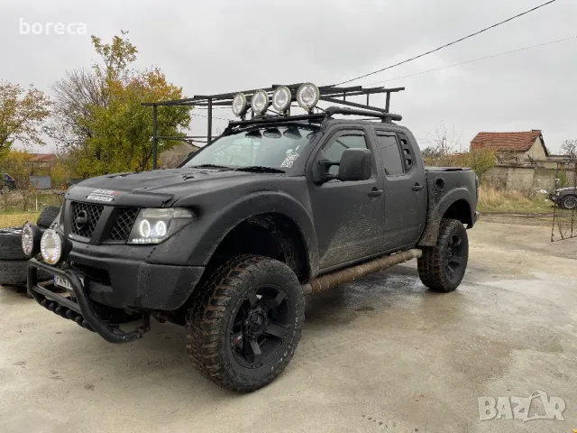 nissan navara 2.5 190 кс фейс, снимка 2 - Автомобили и джипове - 48328629