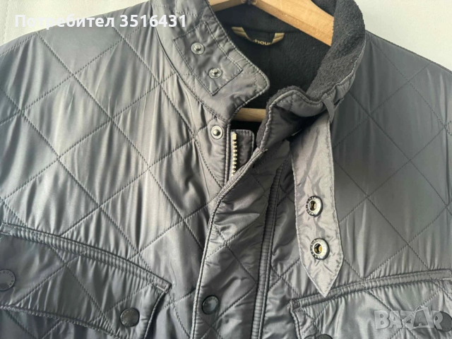 Оригинално Яке Barbour International - XL (Капитонирано / Преходно), снимка 3 - Якета - 42121857