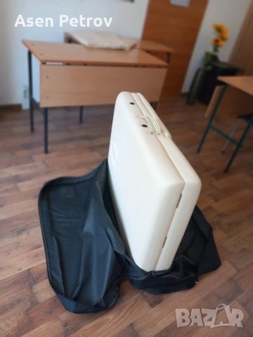 Преносимо масажно легло.