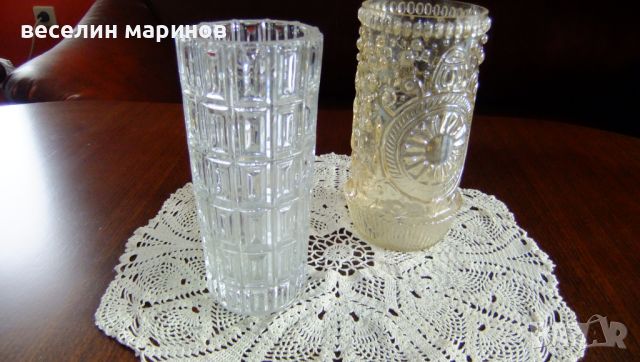Продавам две кристални вази, снимка 2 - Аксесоари за кухня - 45750711