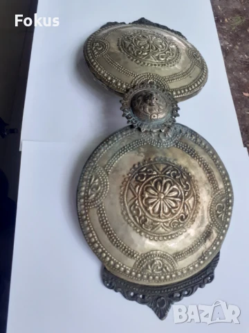 Голяма стара пафта пафти чапрази - сачан - за носия, снимка 3 - Антикварни и старинни предмети - 50839328