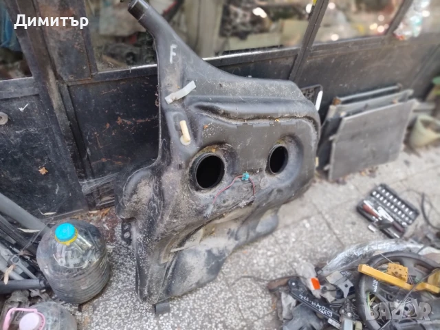 Резервоар - Бензинов За Рено Сафран 2.0И 12В 1996г / Renault Safrane 2.0I 12V 1996y