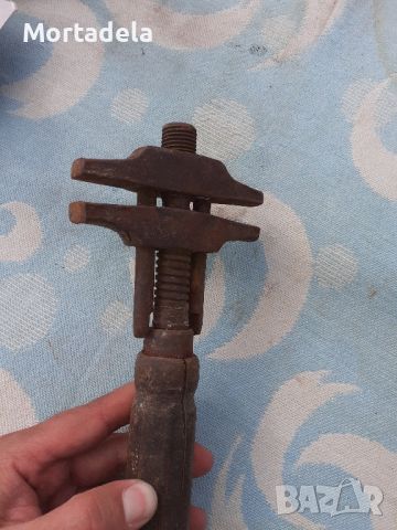 Старинен френски ключ, снимка 2 - Ключове - 45415100
