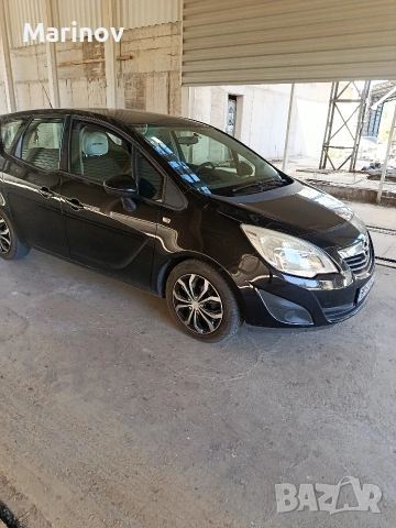 Opel Meriva Б 1.3 cdti -75 кс , снимка 18 - Автомобили и джипове - 47867854