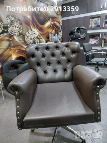 Професионален фризьорски стол, снимка 5 - Фризьорски столове - 53512964