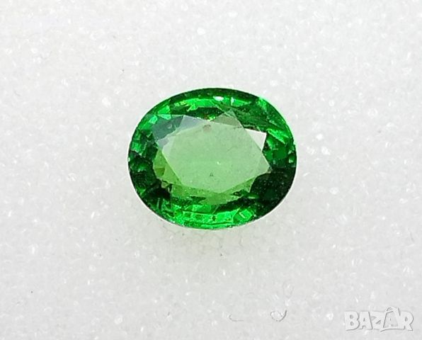 Цаворит Гранат - 1.52кт,Vivid Green,нетретиран!Сертификат+Оценка!Нов, снимка 12 - Колиета, медальони, синджири - 43907700