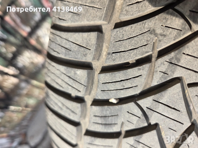 Продавам зимни гуми 225/55/17 101V четири броя., снимка 7 - Гуми и джанти - 52868975