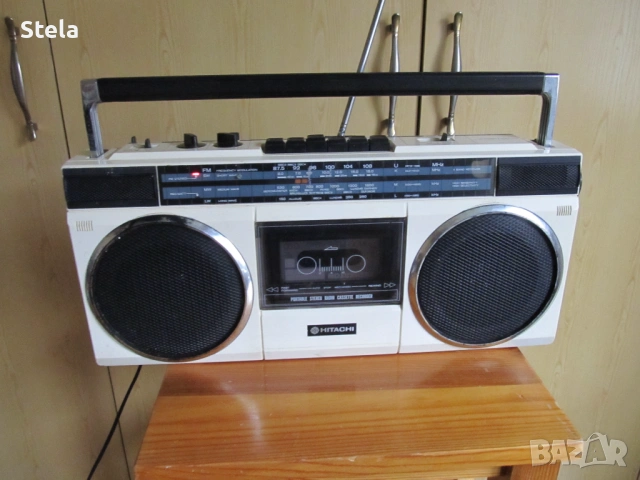 радиокасетофон HITACHI TRK 6830 E, снимка 4 - Радиокасетофони, транзистори - 53834580