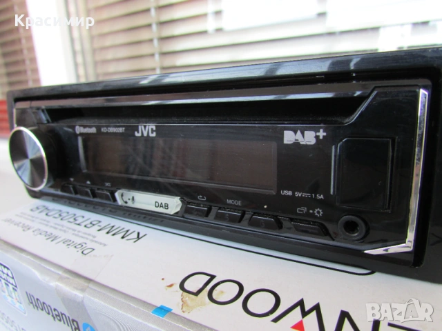 CD плеър за кола JVC KD-DB902BT, снимка 11 - Аксесоари и консумативи - 53866157