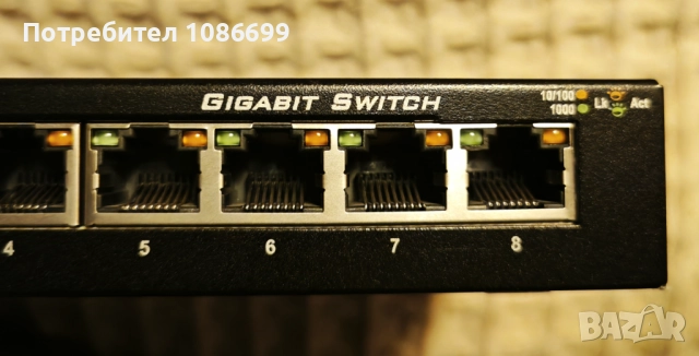 Суич D-Link DGS-108 8-портов, снимка 6 - Суичове - 51546097