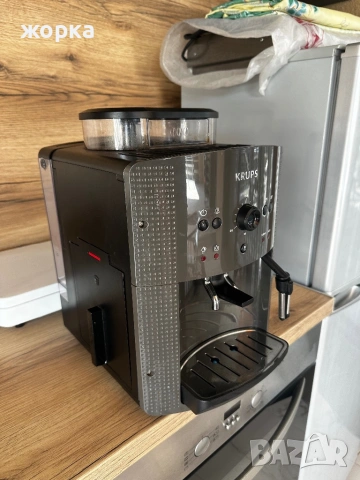 Кафеавтомат KRUPS ESSENTAL PIKTO, снимка 2 - Кафемашини - 53749911