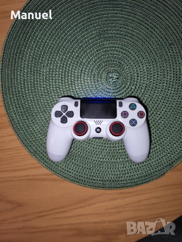 PLAY STATION 4 PRO 1 TB, снимка 3 - PlayStation конзоли - 53740222