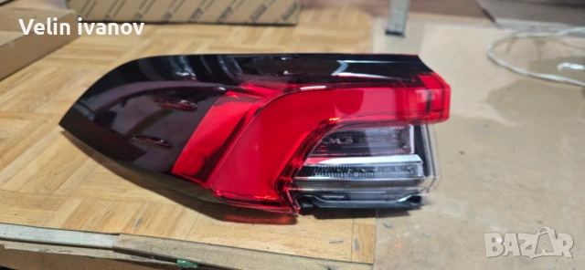 ляв лед стоп за тойота корола