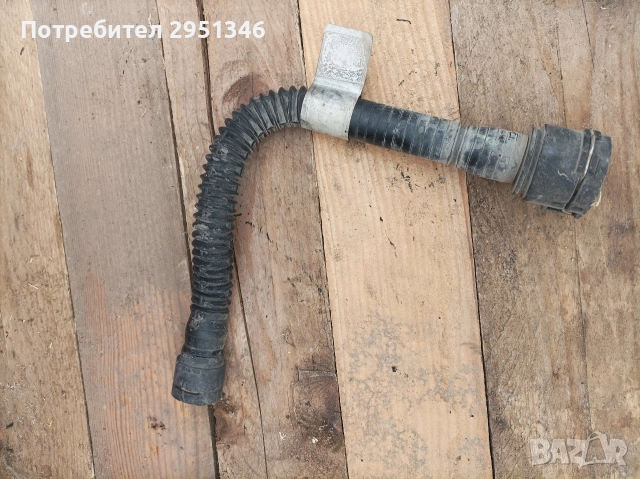 Маркуч за вентилация Opel Insignia Astra J 55566095