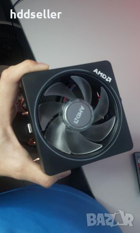 AMD Wraith Prism охладител cooler AM4 AM5, снимка 4 - Геймърски - 46278142