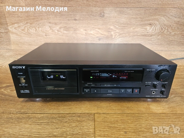 Касетен дек Sony TC-K520 – 3-Motor Transport в ТОП състояние, снимка 2 - Декове - 53808876