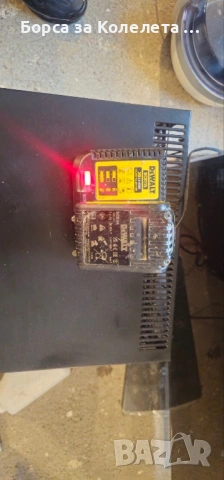 Dewalt батерия със зарядно , снимка 2 - Други инструменти - 53259559