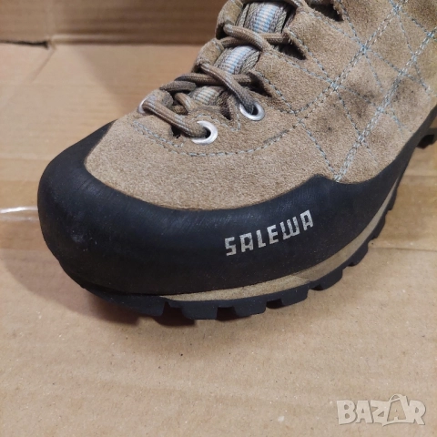 туристически обувки Salewa MTN Trainer GTX Mid номер 40 , снимка 10 - Други - 43856768