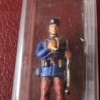 Метална фигура Оловен войник, снимка 2 - Колекции - 45524629