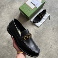 Обувките Gucci, снимка 3 - Мокасини - 45735925
