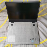 НОВ лаптоп Dell Vostro 3400 - 14", снимка 1 - Лаптопи за дома - 45263460