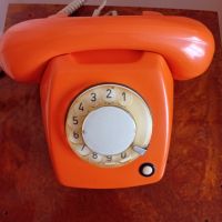 Ретро аналогов немски телефон, снимка 3 - Стационарни телефони и факсове - 45399241