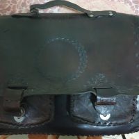 Стара кожена чанта , снимка 1 - Подаръци за жени - 45373775
