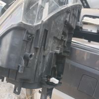 Десен фар за Audi Q3.xenon.8u0 941 006, снимка 3 - Части - 45326590