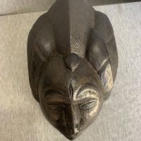   дървена  африканска маска , снимка 1 - Статуетки - 45268336