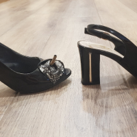 Официални дамски обувки , снимка 2 - Дамски елегантни обувки - 44959291