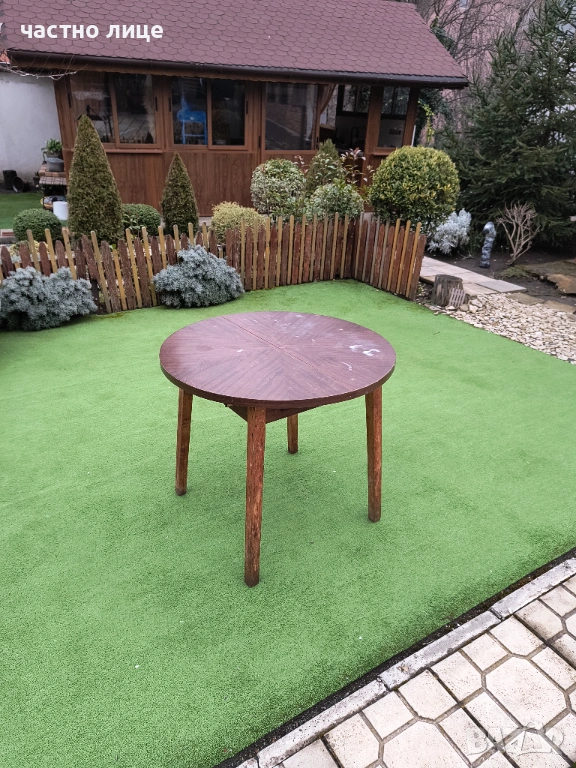 маса за хранене  кръгла ,за 20 евро в Бургас, снимка 1