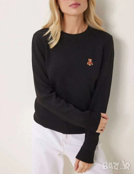 пуловер с мече , снимка 1
