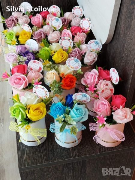 🌿НОВИ🌿 свежи бюджетни предложения със три броя сапунени цветя за любимата учителка☘️🌷🌼💐, снимка 1