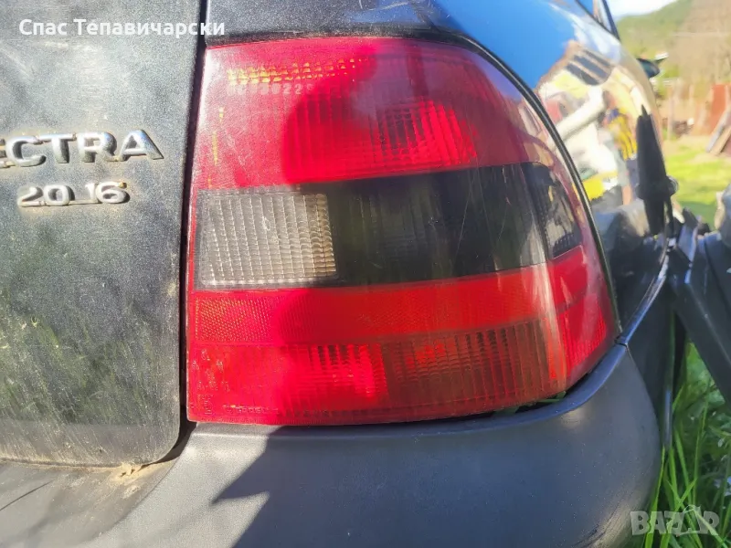 Продавам задни стопове за опел вектра 99г., снимка 1