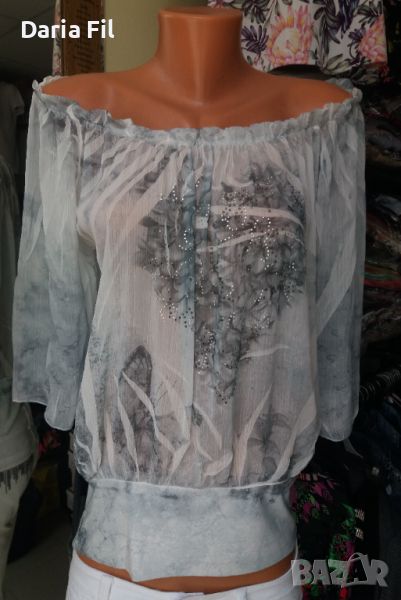 ИЗКЛЮЧИТЕЛНО КРАСИВА блуза от шифон с щампа със сребристи камъчета по нея, снимка 1