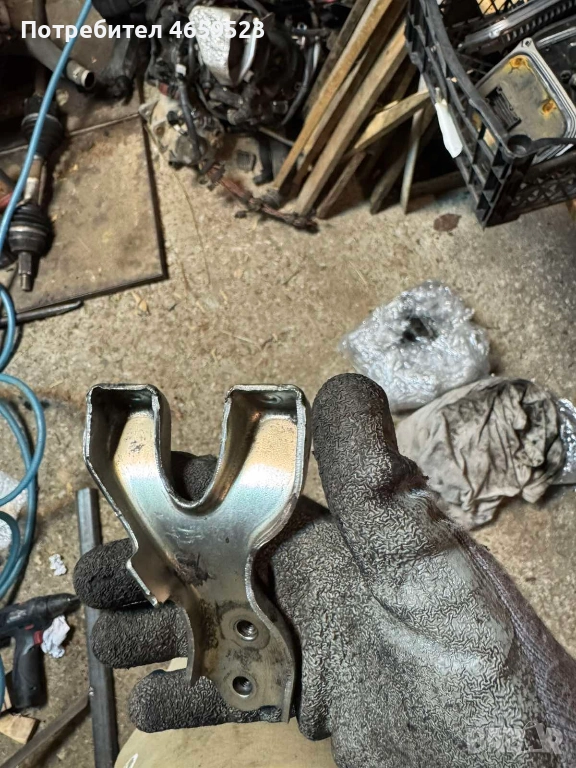 Планка за двигател на Мерцедес Mercedes 2.2Cdi само за 10лв. А6510900727, снимка 1