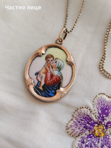 Старинен Сребърен Позлатен Български Царски Медальон с Емайл, снимка 1