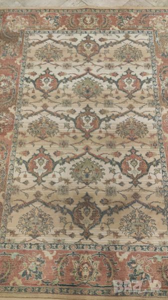 Два килима репродукции на персийски килим Ziegler Sultanabad ,изработени в Egypt, снимка 1