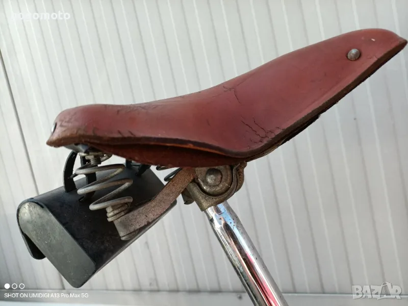 Ретро Седалка за велосипед, вело ретро седалка от естествена кожа , снимка 1