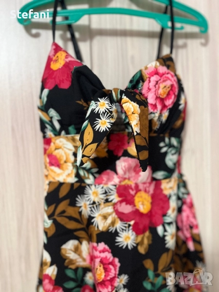 Дамска къса рокля, снимка 1