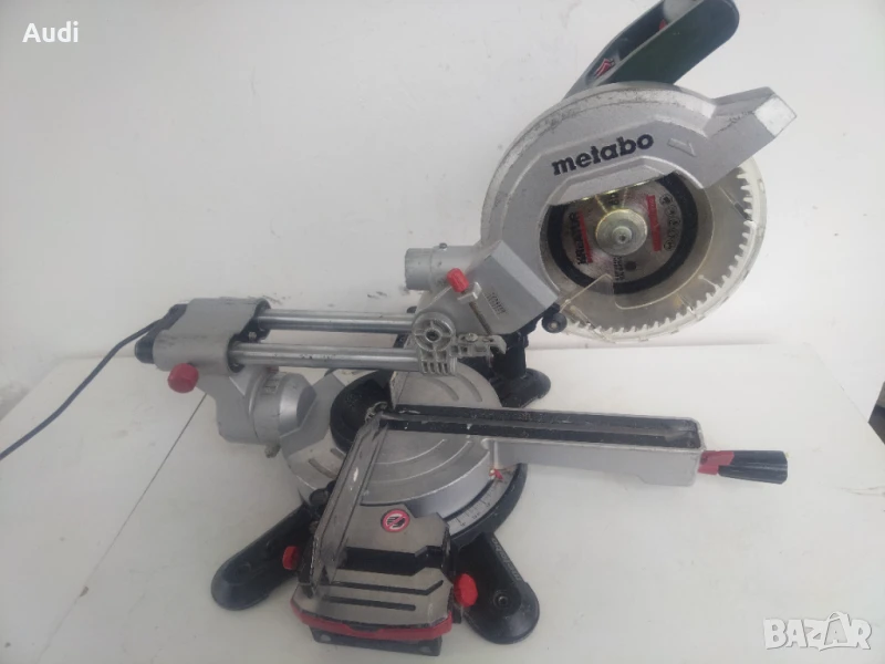 Герунг потапящ циркуляр с изтегляне ø216mm 1500W METABO KGS 216M, лазерна и LED подсветка ЦЕНА 380лв, снимка 1