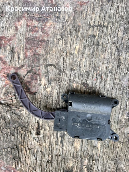 0132801344. Моторче клапа парно за Сеат Алтеа XL. 2008г, снимка 1