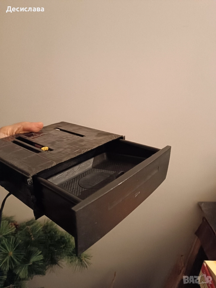 Чекмедже за автомобил 1 DIN , снимка 1