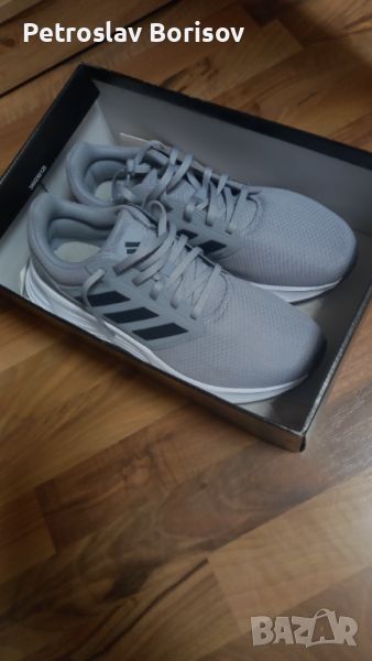Спортни обувки Adidas , снимка 1