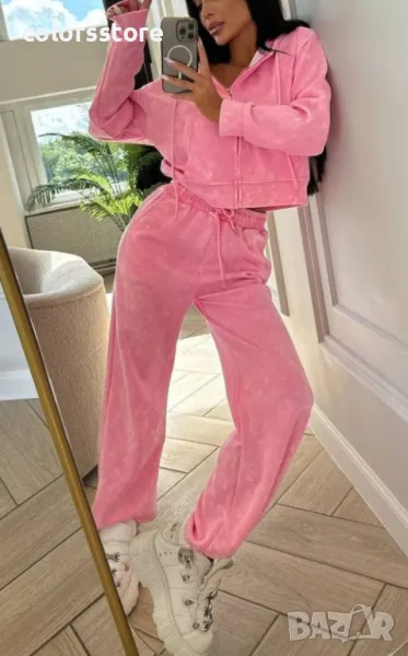 Дамски комплект с горнище с цип Pink, снимка 1